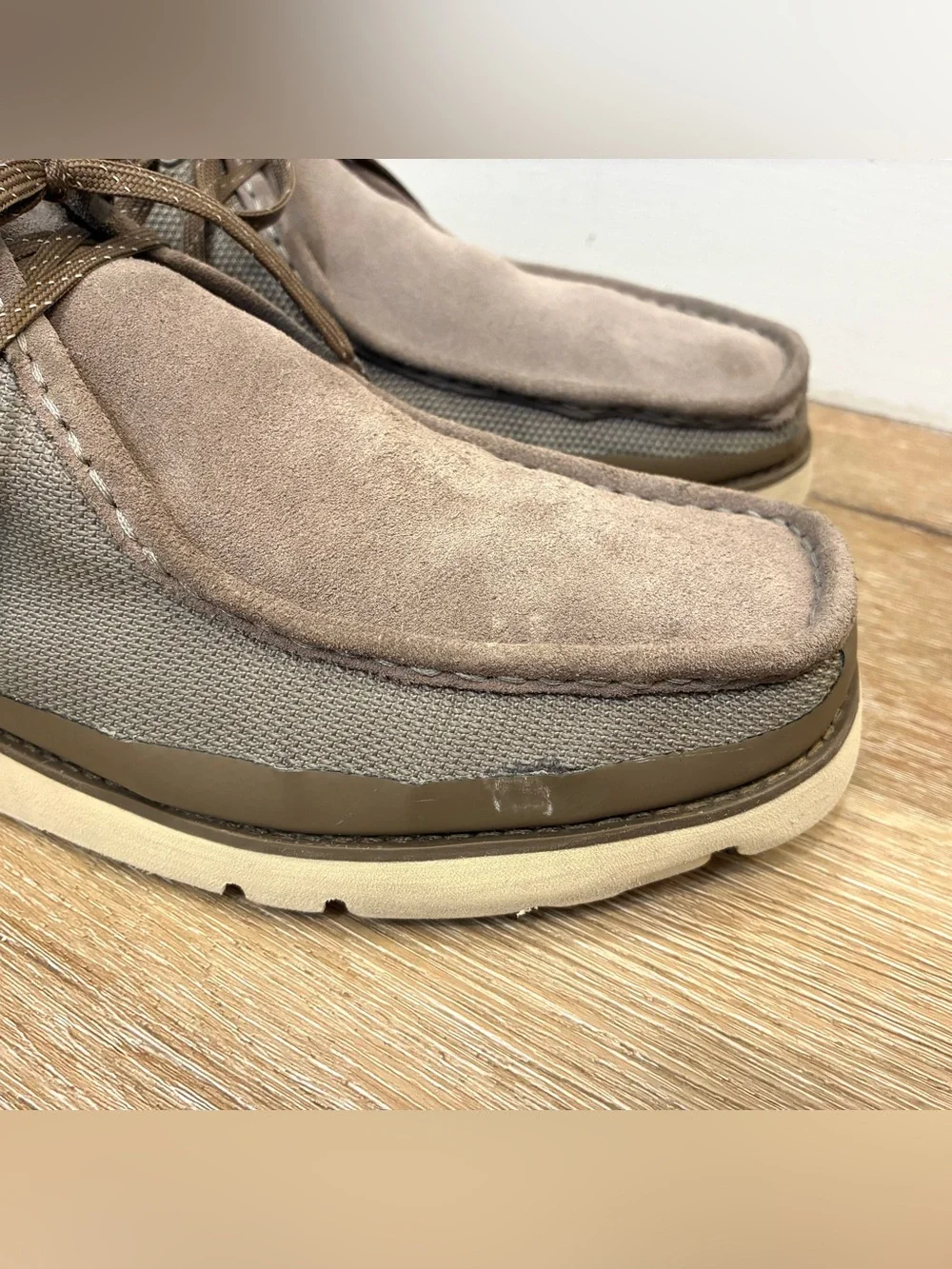 Clarks Originals Wallabee 2.0 GTX (Gore-Tex) Boots Gray Men’s US 11.5 EU 45